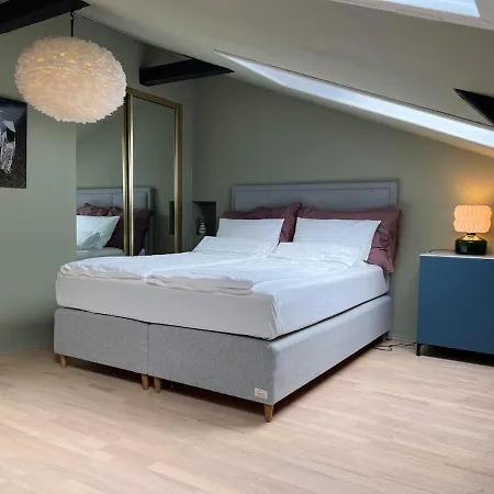 Stylish Gruenerlokka Penthouse With Rooftop Terrace * Oslo