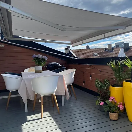 Stylish Gruenerlokka Penthouse With Rooftop Terrace *