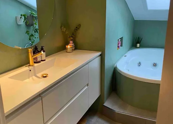 Stylish Gruenerlokka Penthouse With Rooftop Terrace * Oslo