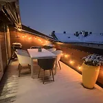Stylish Gruenerlokka Penthouse With Rooftop Terrace Осло