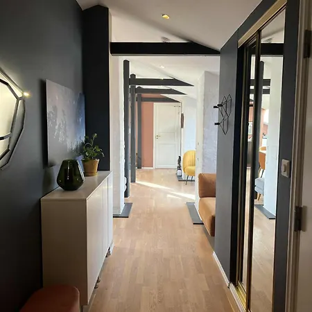 Lägenhet Stylish Gruenerlokka Penthouse With Rooftop Terrace *