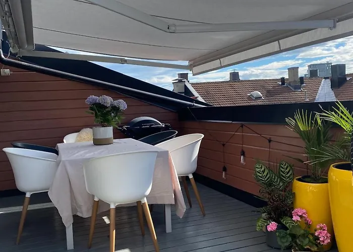 Stylish Gruenerlokka Penthouse With Rooftop Terrace *
